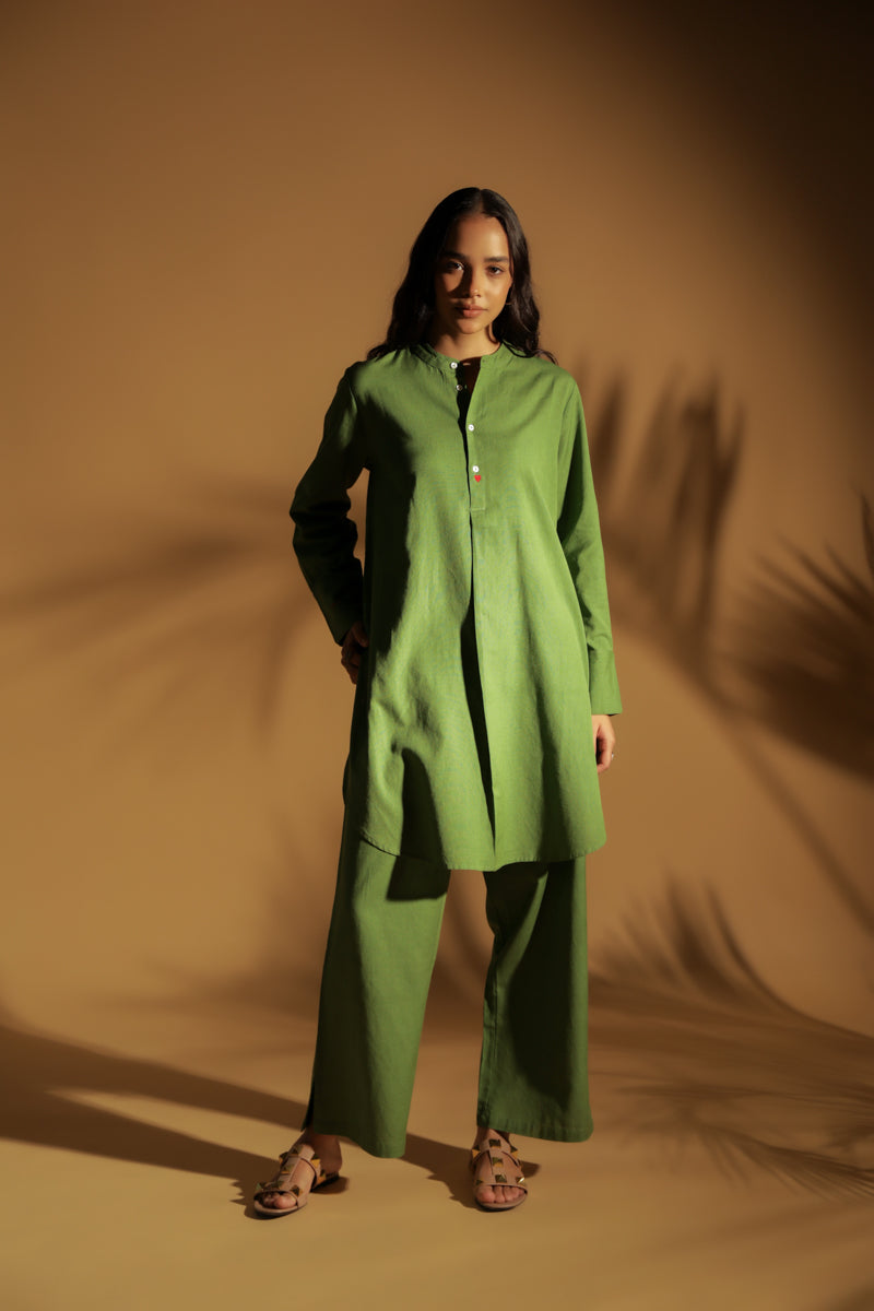 Ulfat Green Cotton Linen Kurta + Pants