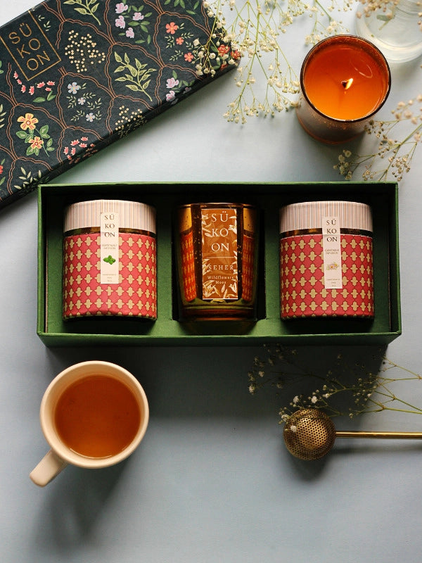 Set of 2 Teas & Candle