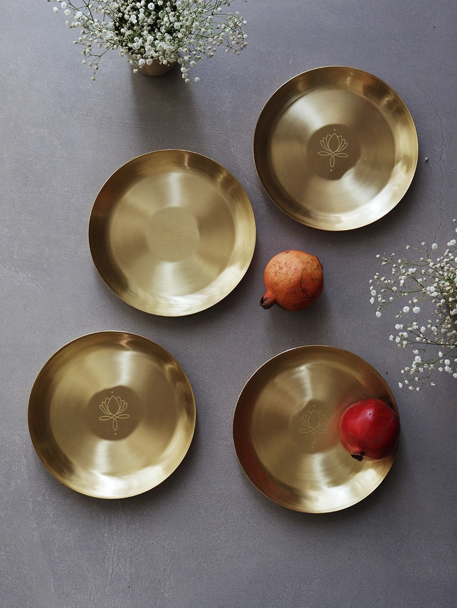 Set of 2 - Brass Plates