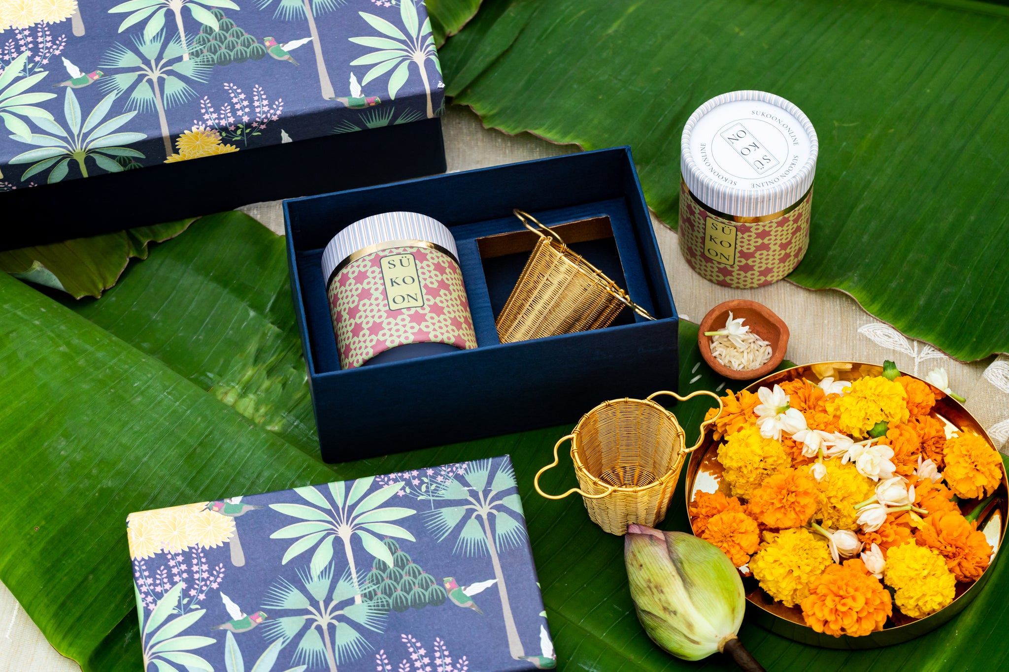 Set of Tea & Strainer